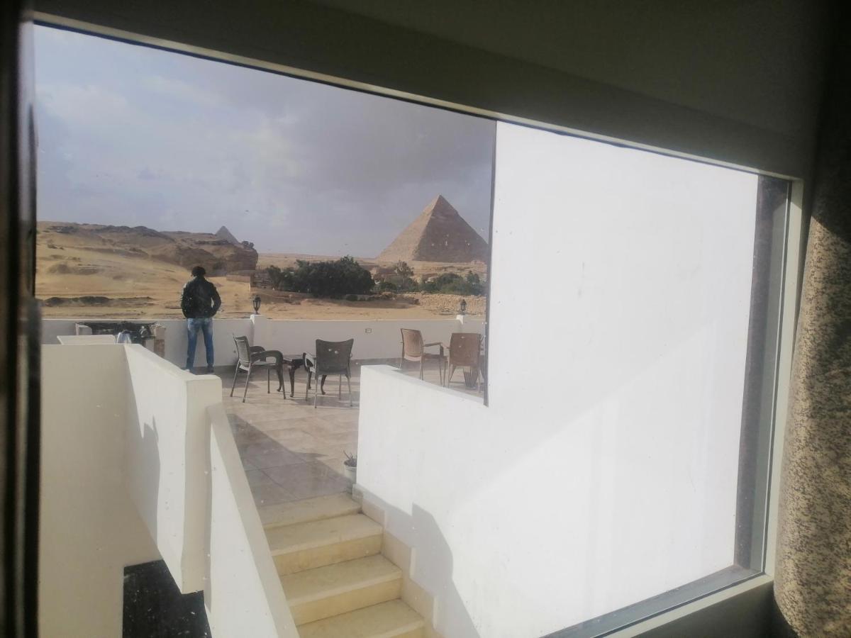 King Khufu Pyramids View Hotel Kafret el-Gabal Pokoj fotografie