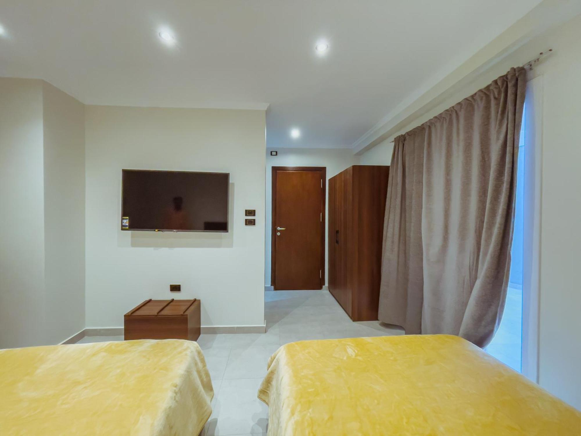King Khufu Pyramids View Hotel Kafret el-Gabal Pokoj fotografie